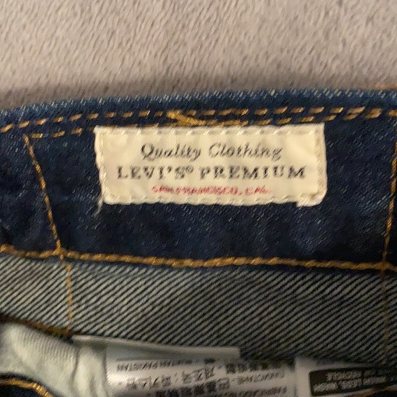 Men’s Premium Levi 501 - Picture 3 of 6